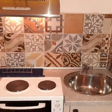 City Central Chick Studio Apartment Belgrade